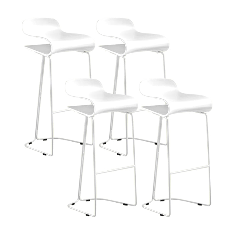 Contemporary Bar Stool Plastic Counter Bar Stool with Metal Legs