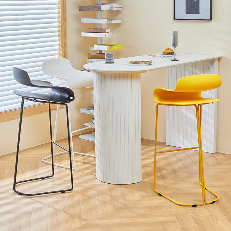 Contemporary Bar Stool Plastic Counter Bar Stool with Metal Legs