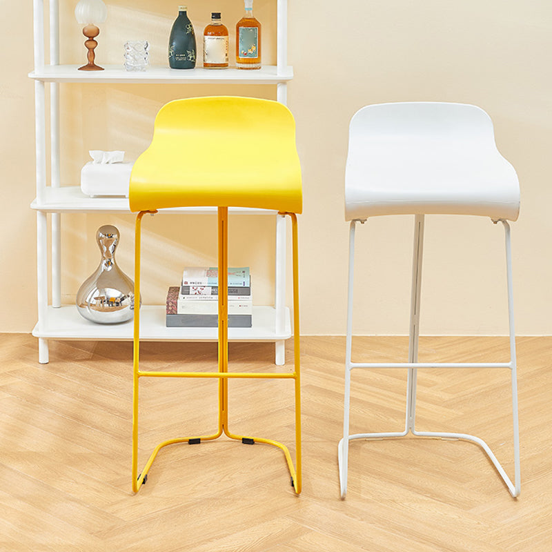 Contemporary Bar Stool Plastic Counter Bar Stool with Metal Legs