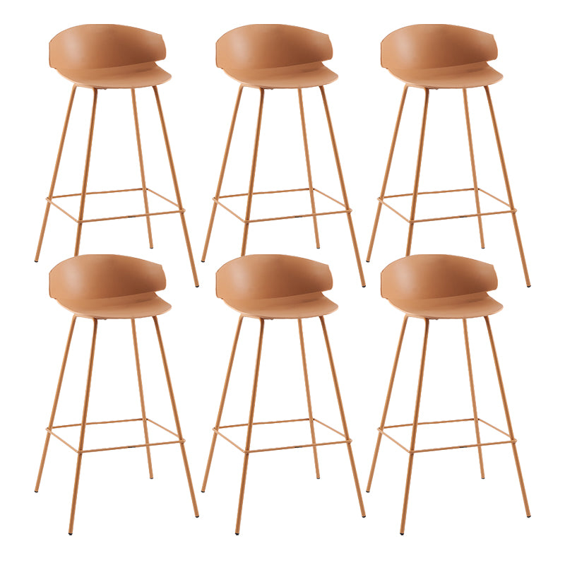 Contemporary Style Bar Stool Plastic Counter Bar Stool with Metal Legs