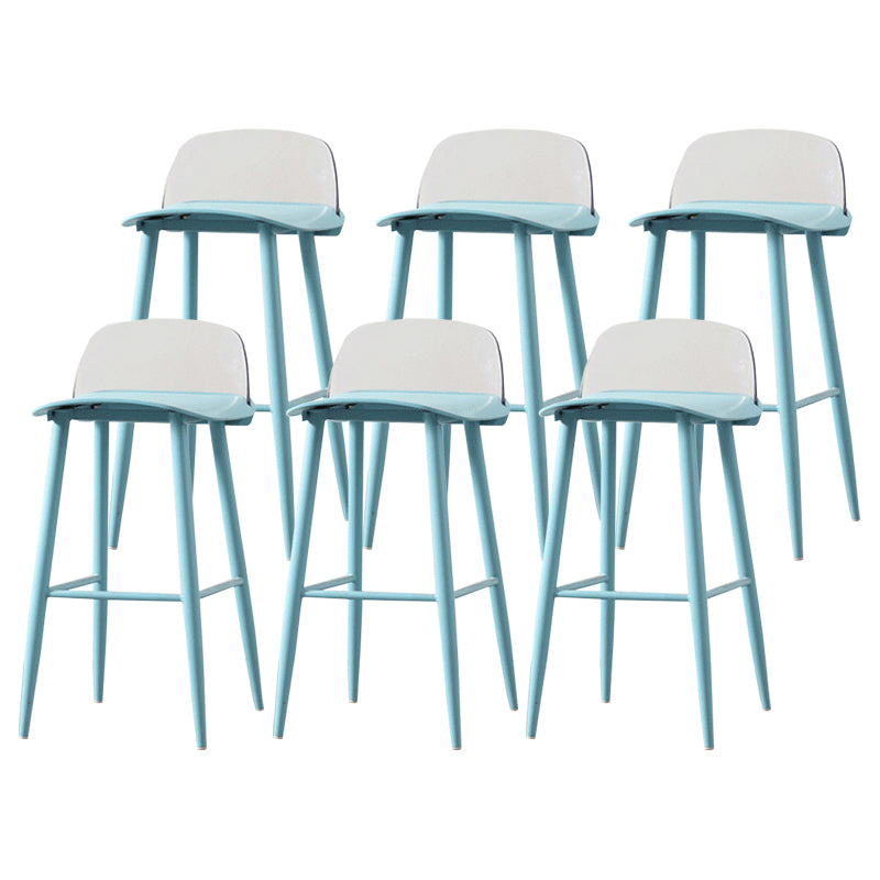 Coffee Shop Footrest Scandinavian Stool Matte Finish Plastic Barstool