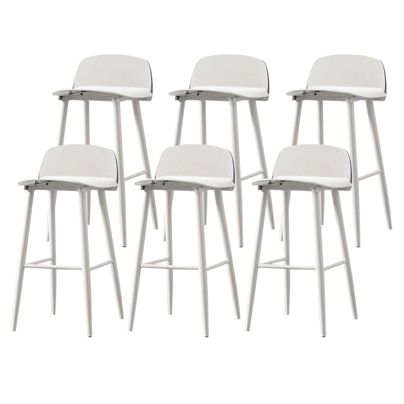 Coffee Shop Footrest Scandinavian Stool Matte Finish Plastic Barstool