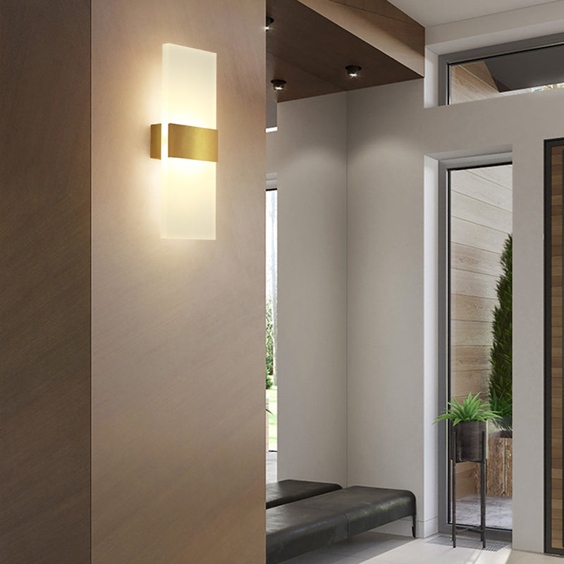 Rectangle Shape Metal Wall Light Modern Style 1 Light Wall Mounted Light Fixture