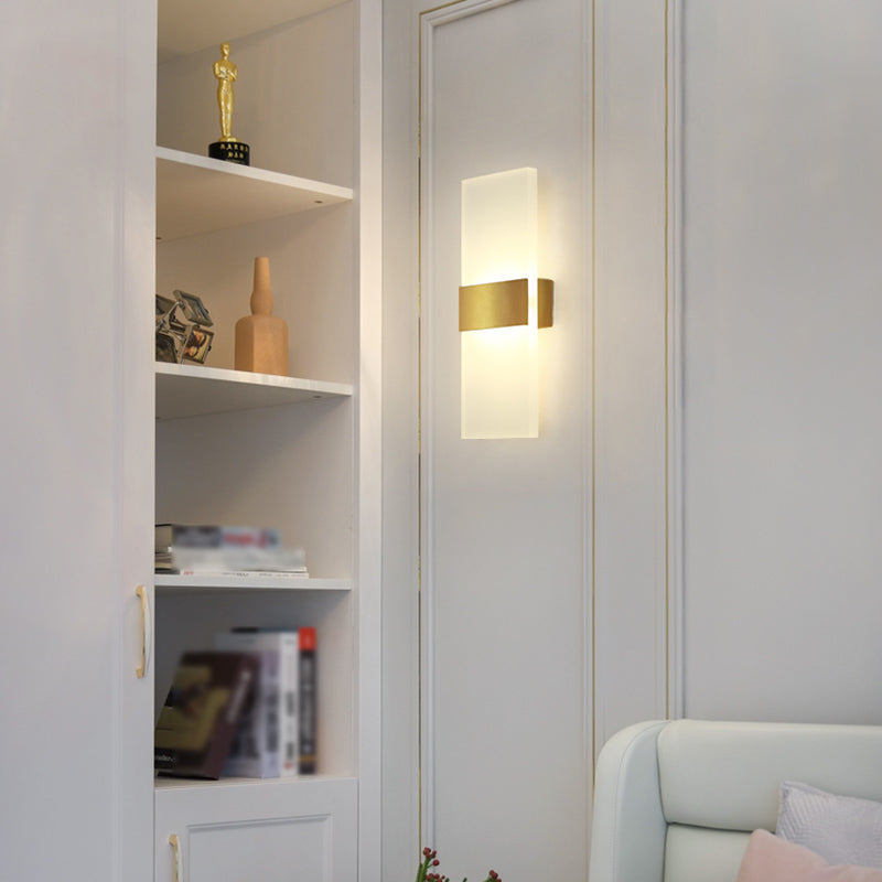 Rectangle Shape Metal Wall Light Modern Style 1 Light Wall Mounted Light Fixture