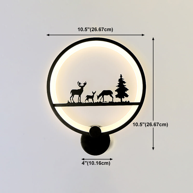 Unique Shape Metal Wall Light Modern Style 1-Light Wall Mounted Light Fixture in Black