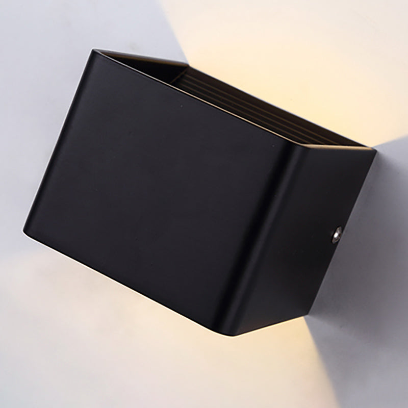 Rectangle Shape Metal Wall Light Modern Style 1 Light Wall Mounted Light Fixture