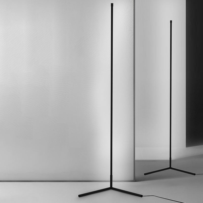 Contemporary Linear Floor Lamp Metal Black LED Floor Light for Living Room