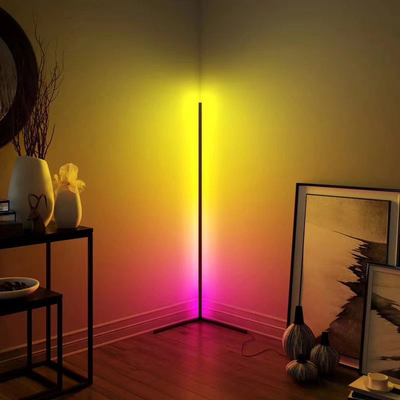 Contemporary Linear Floor Lamp Metal Black LED Floor Light for Living Room
