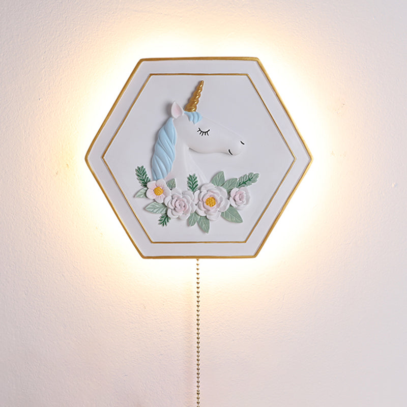 Modern Style Hexagonal Shape Wall Sconce Metal 1 Light Wall Lighting for Bedroom