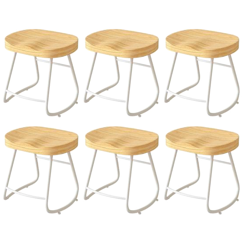 Modern Backrest Counter Stool Iron Milk Tea Shop Bar Stool with Wooden Seat and Pedal