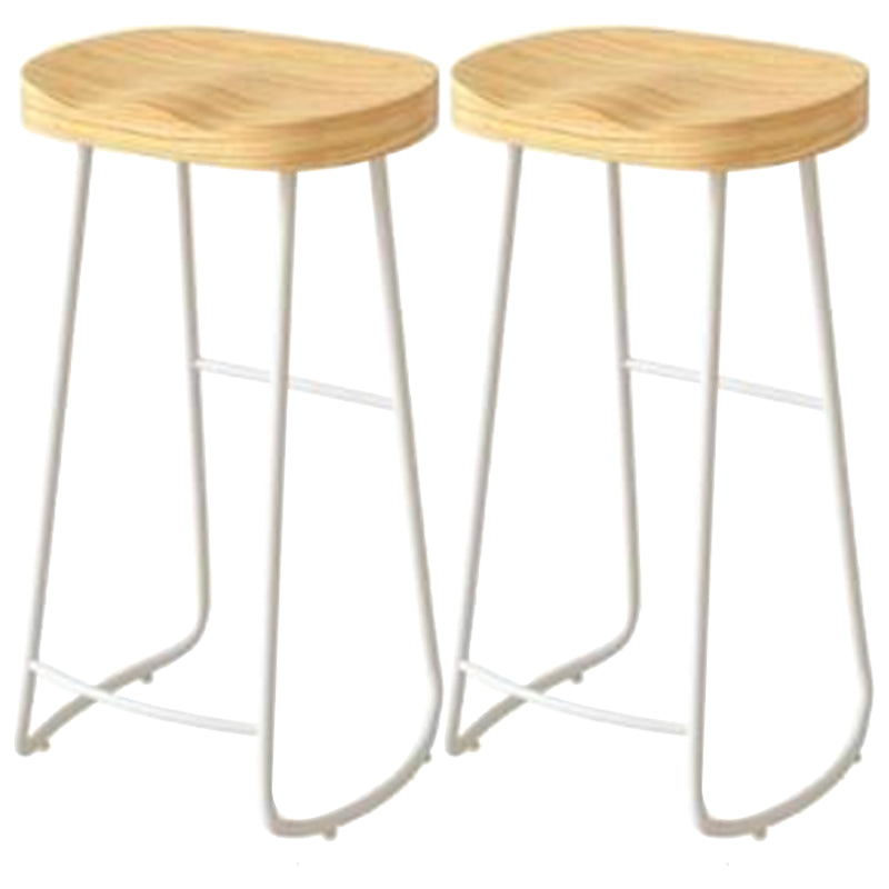 Modern Backrest Counter Stool Iron Milk Tea Shop Bar Stool with Wooden Seat and Pedal