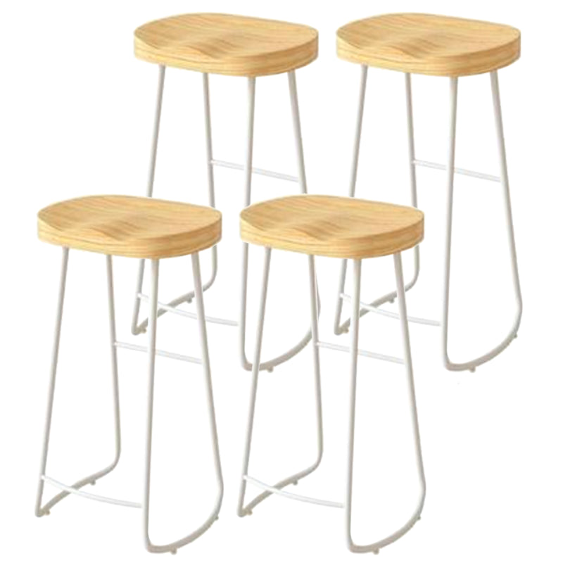 Modern Backrest Counter Stool Iron Milk Tea Shop Bar Stool with Wooden Seat and Pedal