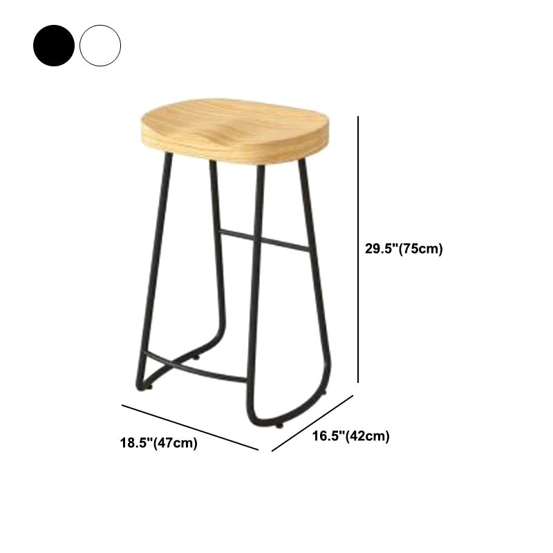 Modern Backrest Counter Stool Iron Milk Tea Shop Bar Stool with Wooden Seat and Pedal