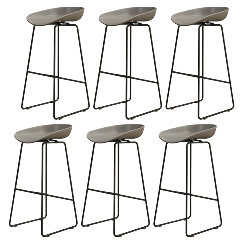 Modern Armless Backrest Counter Stool Iron Dessert Shop Bar Stool with Acrylic Seat