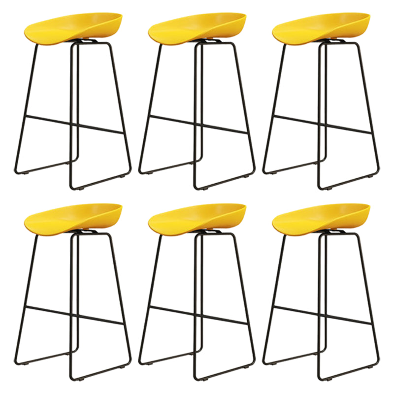 Modern Armless Backrest Counter Stool Iron Dessert Shop Bar Stool with Acrylic Seat