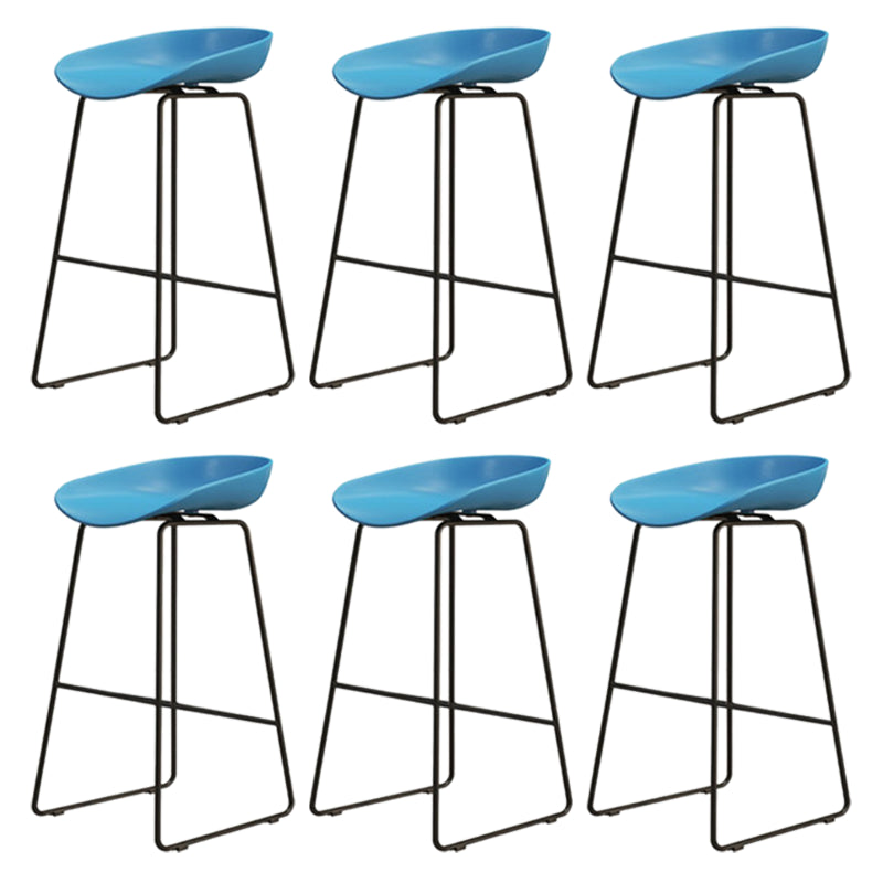 Modern Armless Backrest Counter Stool Iron Dessert Shop Bar Stool with Acrylic Seat