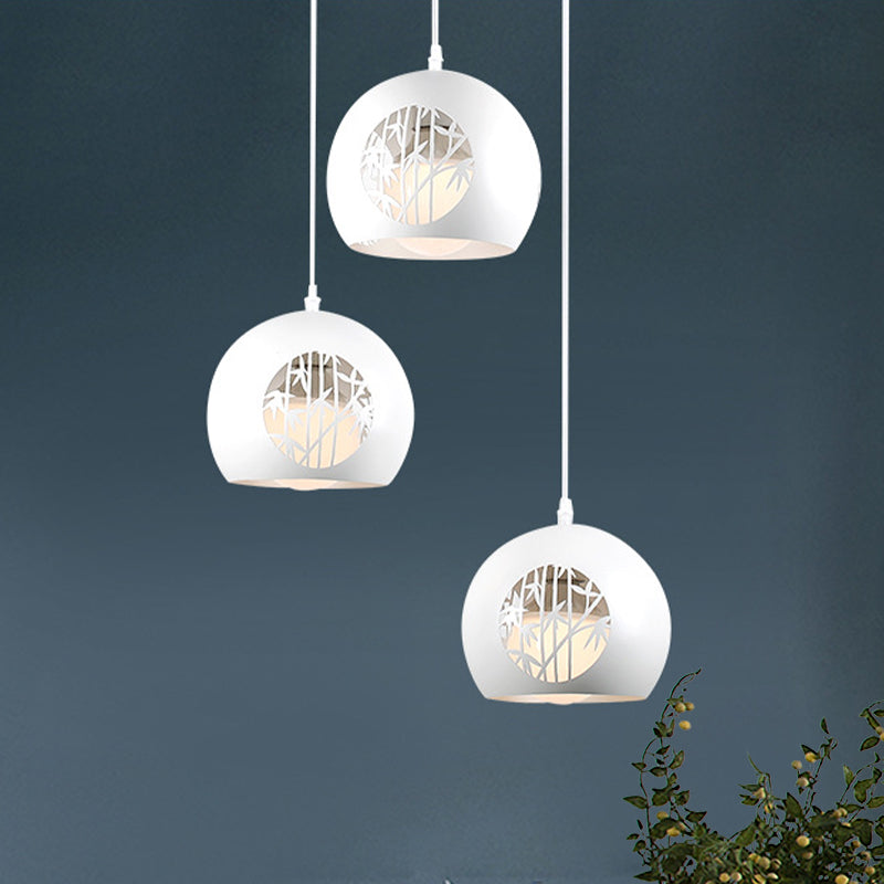 Modernista Global Multi Light Posting Iron Comedor de 3 luces Lámpara colgante en blanco con patrón de bambú de corte láser