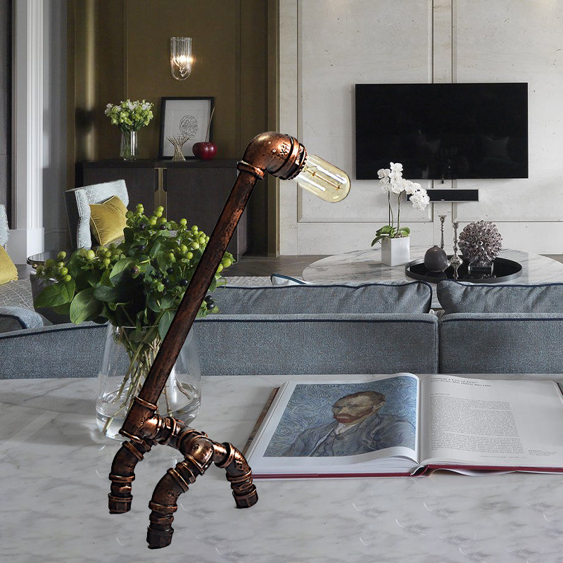 Girafe Dining Room Table Éclairage Iron Antiquised 1 Light Rust Finition Finis Plug-In Nightstand Lampe
