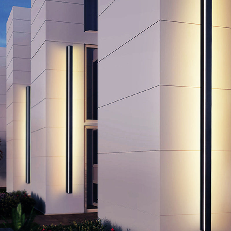 Metal Linear Shade Wall Sconce Modern Style 1- Light Wall Mounted Light in Black