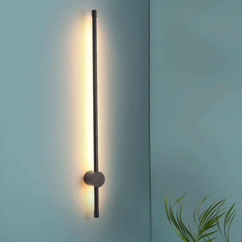 Metal Linear Shade Wall Sconce Modern Style 1- Light Wall Mounted Light in Black
