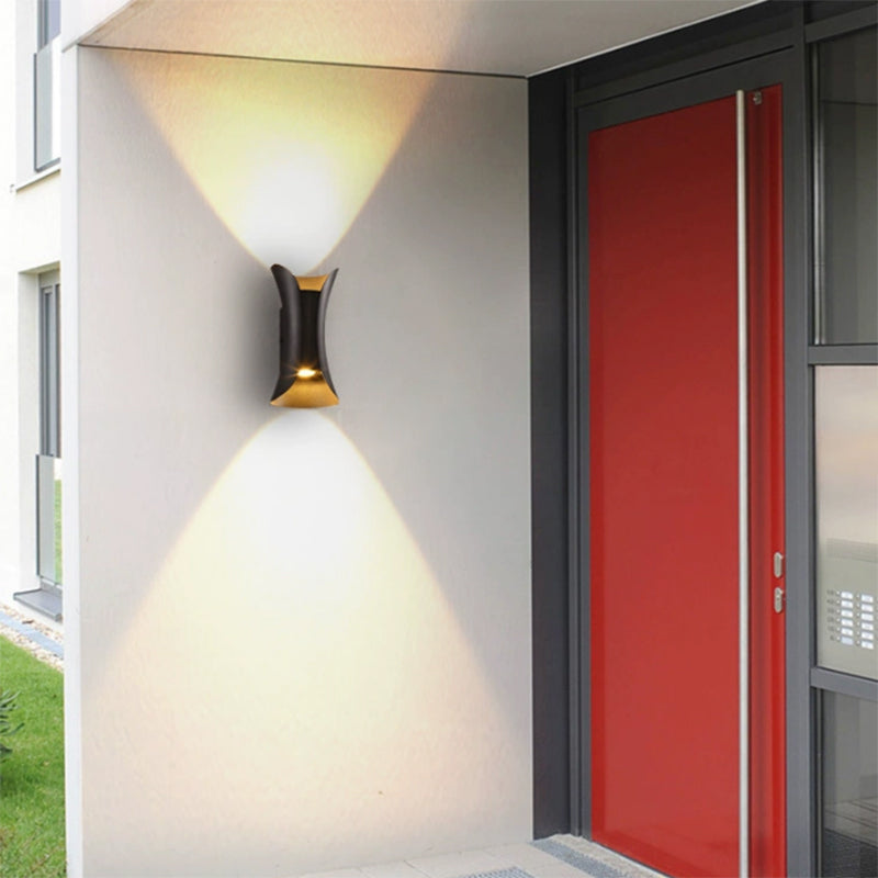 Sconce Light Fixture Minimalist Style Metal LED Wall Lighting Fixture