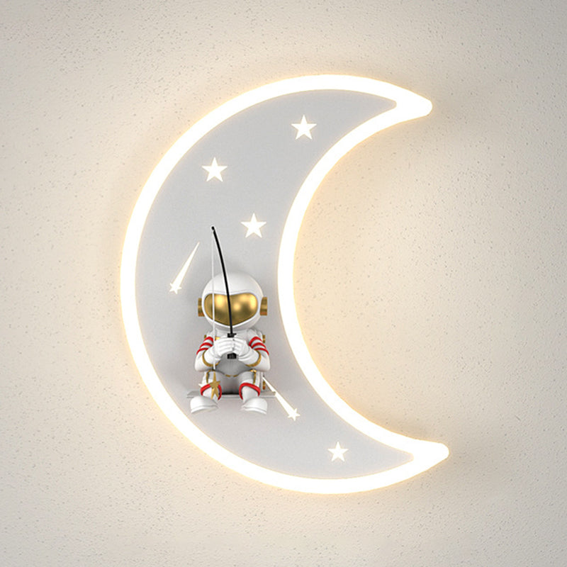 Modern Style Moon Shape Wall Sconce Metal 1 Light Sconce Lighting for Living Room