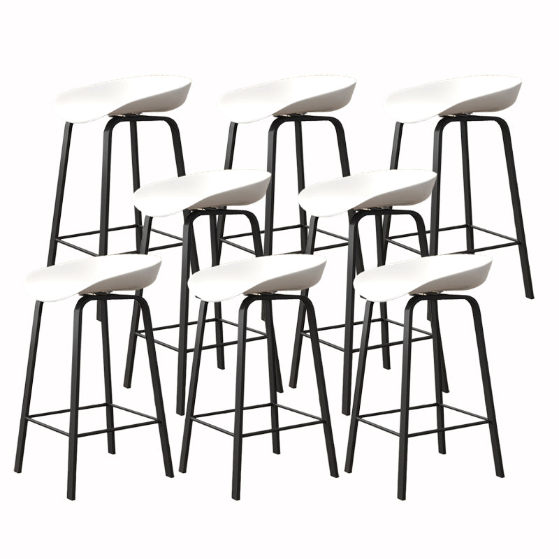 Modern Plastic Bar and Counter Stool Footrest Bucket Stool for Coffee Shop
