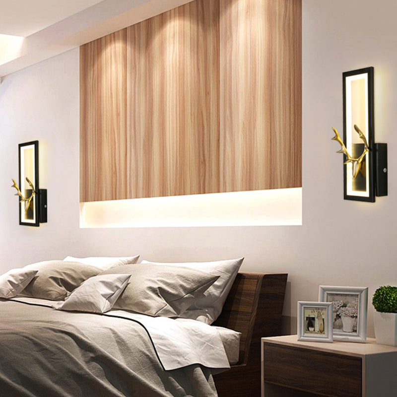 Metal Square Shape Wall Light Modern Style 1 Light Wall Mounted Light Fixture