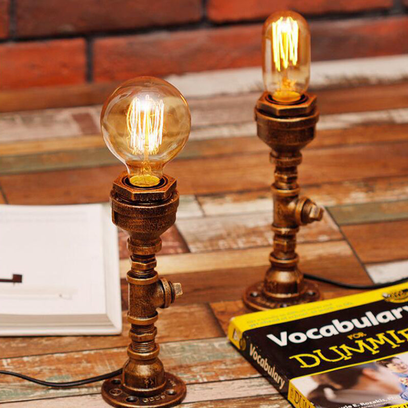 Argent / laiton 1 lampe de bureau de bulbe Vintage Table de tuyaux métalliques VILLAGE AVEC BOLL CHARGE Glass Shade