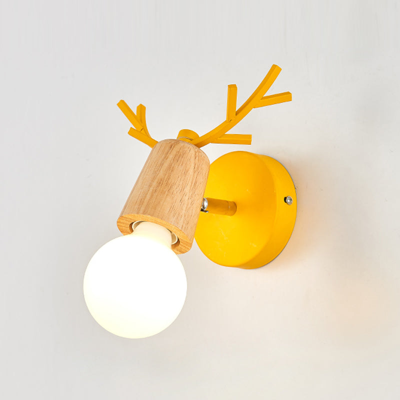 Nordic Metal Wall Light Colorful Single Light Wall Sconce for Living Room