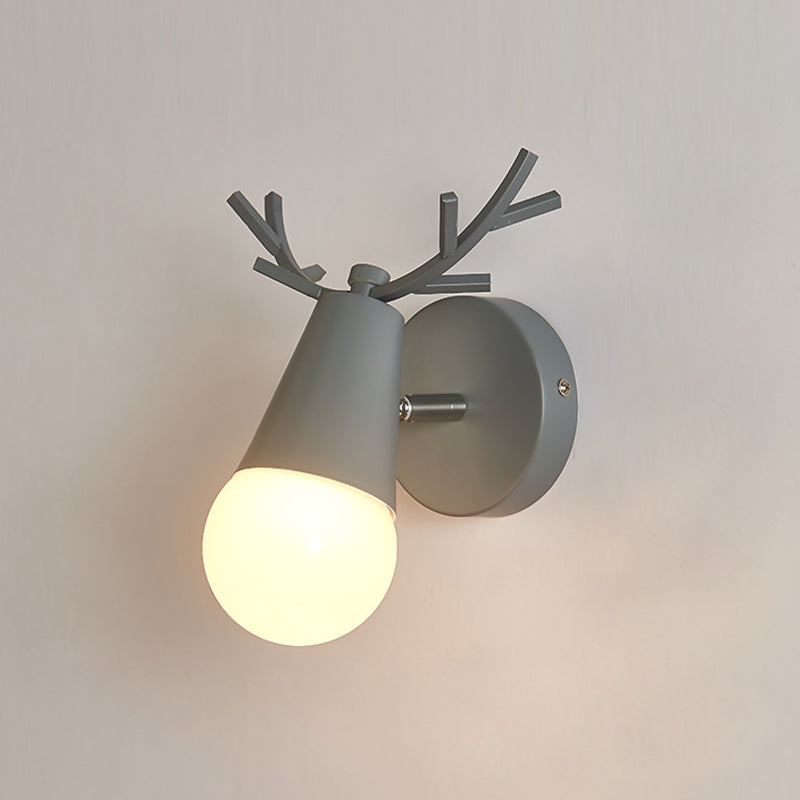 Nordic Metal Wall Light Colorful Single Light Wall Sconce for Living Room