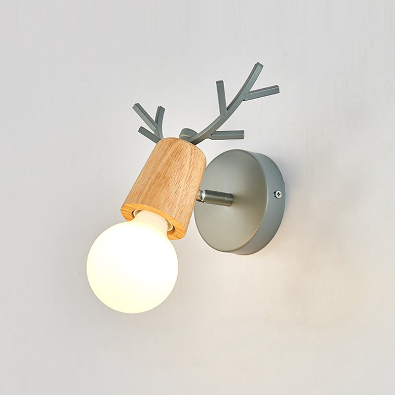 Nordic Metal Wall Light Colorful Single Light Wall Sconce for Living Room