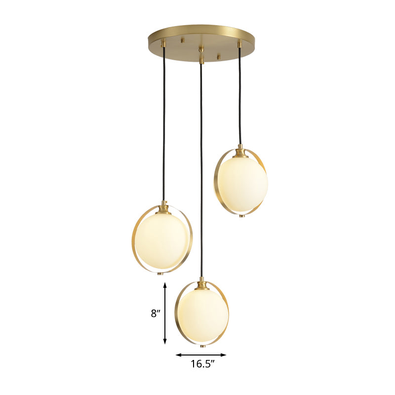 Illuminazione a sospensione a sfera di vetro opale moderno a 3 teste cluster lampada a sospensione in oro con baldacchino lineare/rotondo