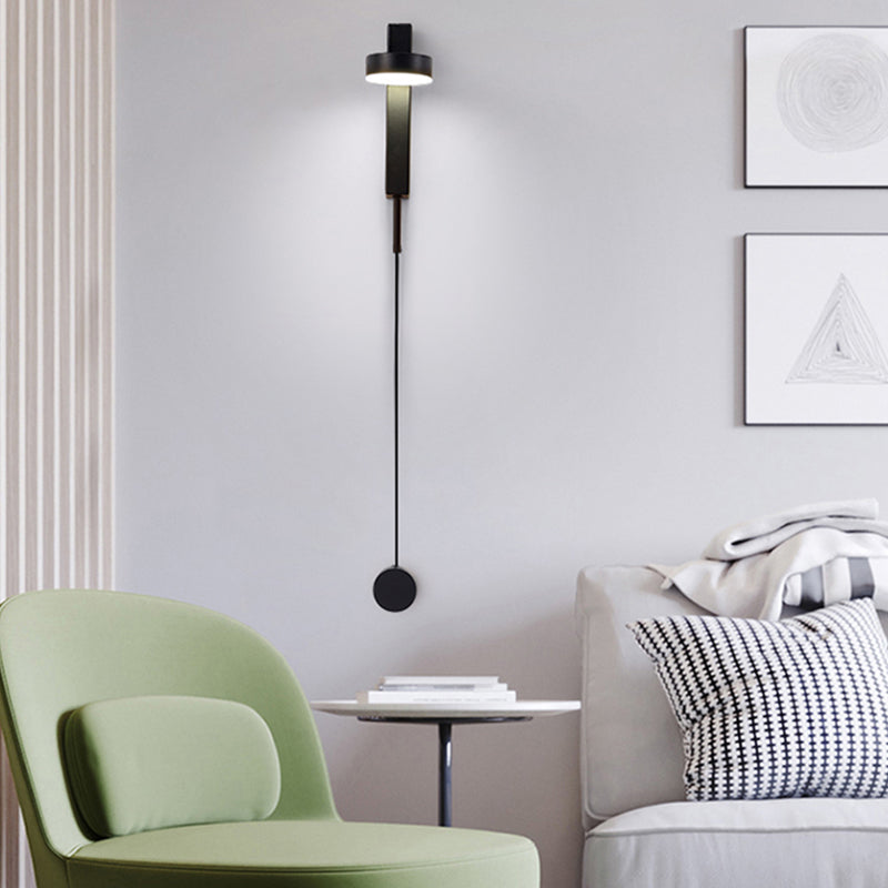Round Metal Wall Sconce Modern Style 1-Light Wall Mount Lighting