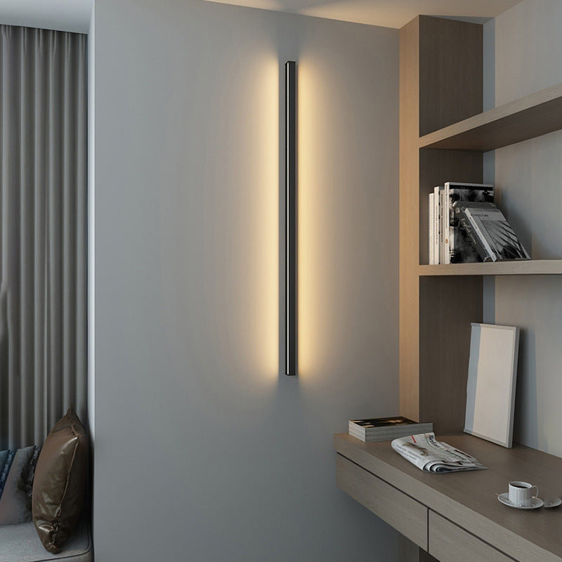 Linear Shape Metal Wall Mount Lighting Modern 1-Light Wall Mounted Light Fixture in Black