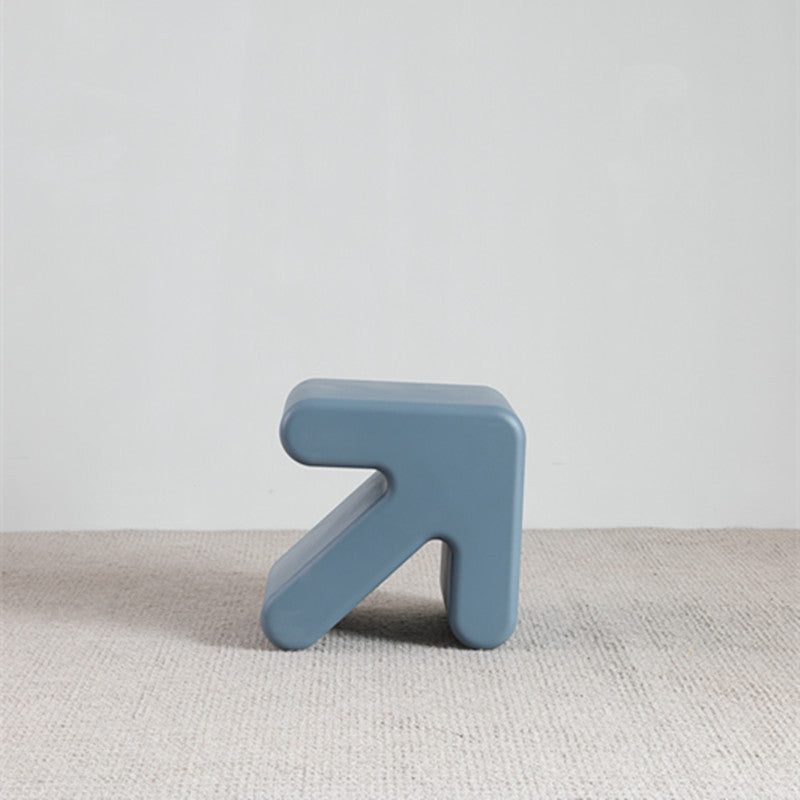 Scandinavian Geometric End Table 15.75" W x 13.78" D x 15.75" H Arrow-Shaped Side Table