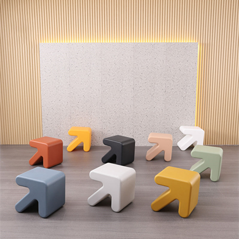 Scandinavian Geometric End Table 15.75" W x 13.78" D x 15.75" H Arrow-Shaped Side Table