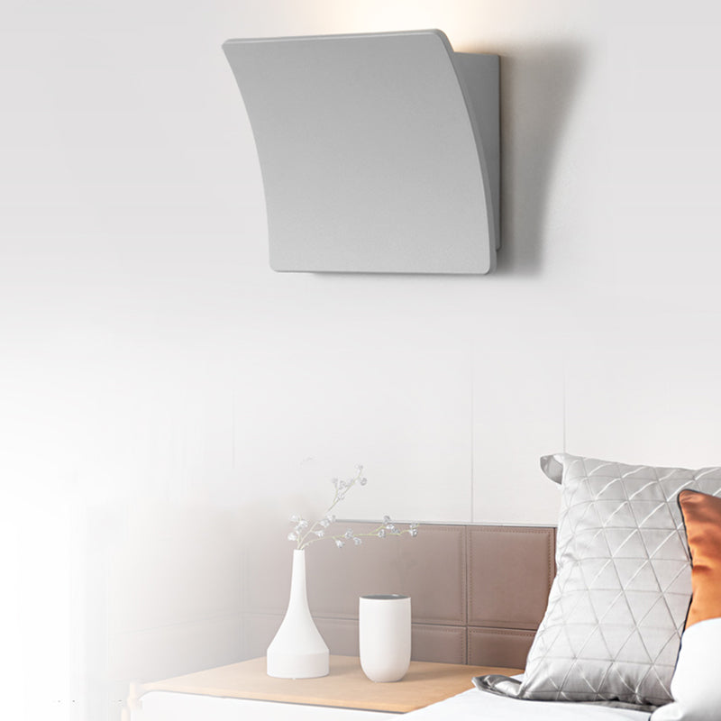 Square Shade Metal Wall Sconce Modern Style 1-Light Wall Mount Lighting