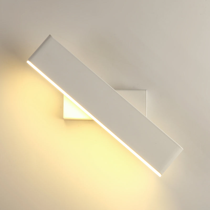 Contemporary Metal Wall Light Strip Rotatable LED Wall Sconce for Living Room