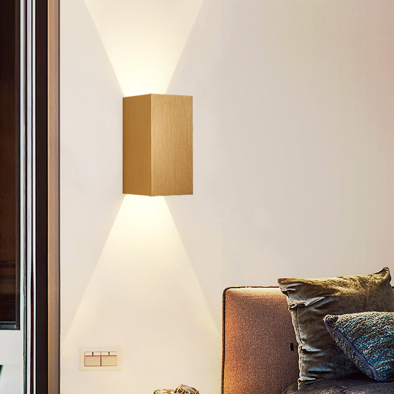 Square Shade Metal Wall Sconce Modern Style 2-Lights Wall Mount Light