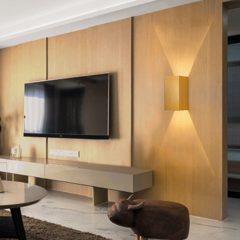 Square Shade Metal Wall Sconce Modern Style 2-Lights Wall Mount Light