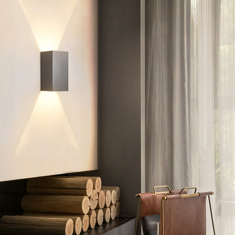 Square Shade Metal Wall Sconce Modern Style 2-Lights Wall Mount Light