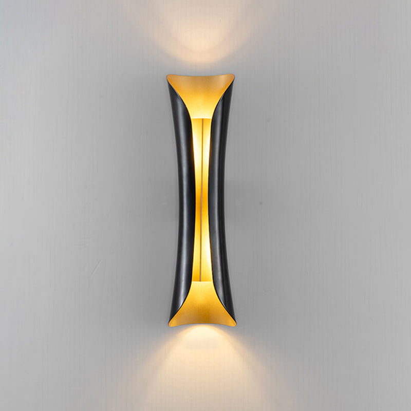 Metal Geometric Shape Wall Lighting Modern Style 2 Lights Wall Mounted Light Fixture