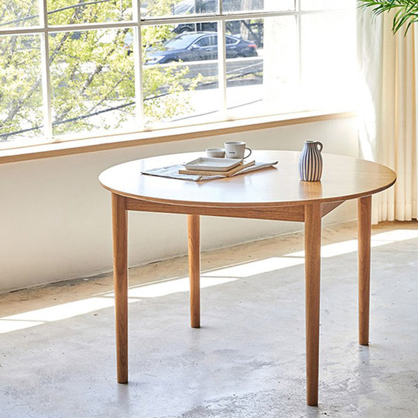 Round Dining Table Modern 4 Legs Wood Color Fixed Table of Solid Wood