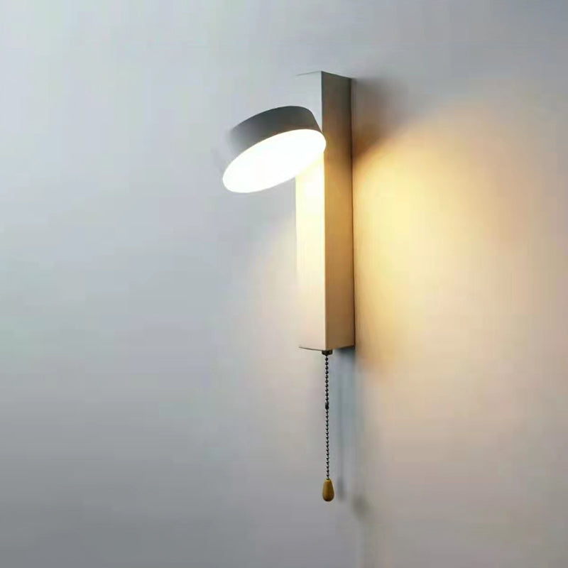 Nordic Metal Wall Light Straight Rotatable LED Wall Sconce for Living Room