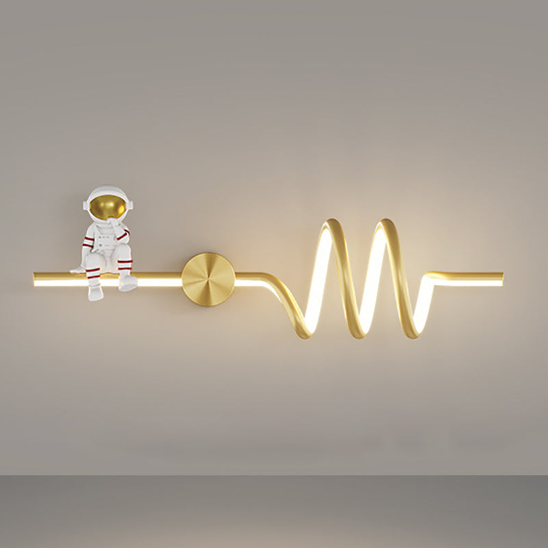 Modern Style Astronaut Wall Light Fixture Household LED Wall Light Sconce for Bedroom