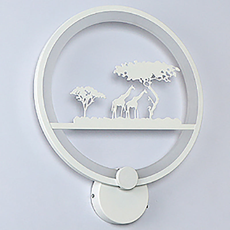 Unique Shape Metal Wall Light Modern Style 1-Light Wall Mounted Light Fixture in White