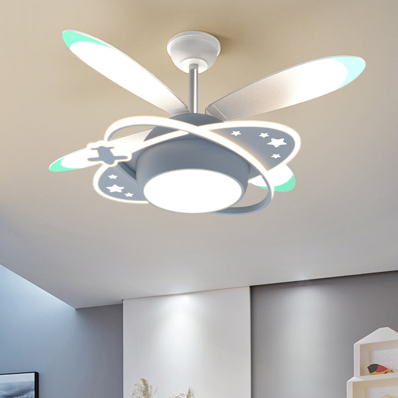 Kids Style Unique Shape Ceiling Fan Lamps Metal Ceiling Fan Lighting for Living Room