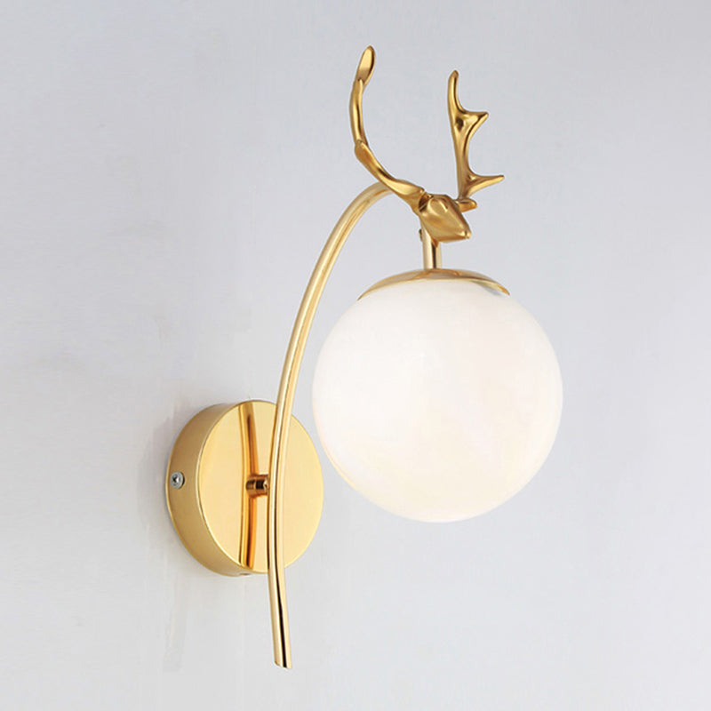 Nordic Style Iron Wall Light Ball Shape LED Wall Lamp with Glass Shade for Bedroom