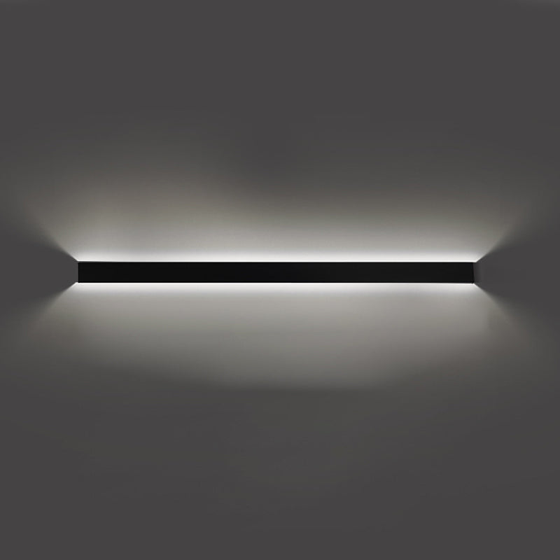 Linear Shape Metal Wall Lighting Modern 1 Light Wall Mounted Light Fixture in Black